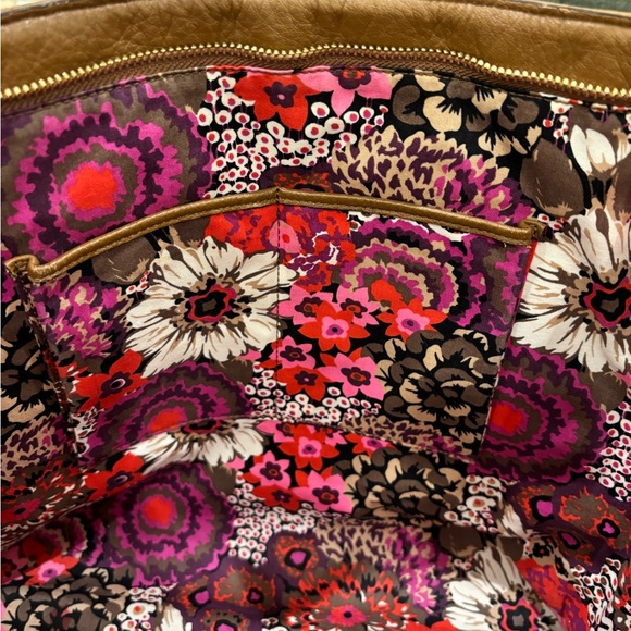 Saddle leather vera bradley tote/work bag - Picture 5 of 11